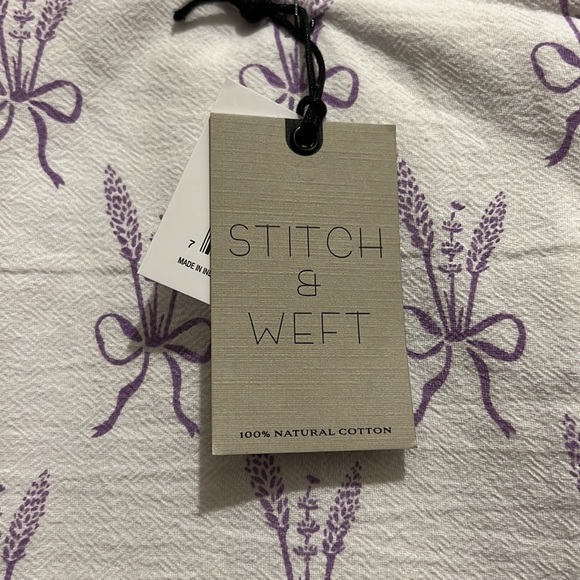 Home Essentials & Beyond Everyday Kitchen Towels with Floursack Lavender Sprig - Picture 3 of 6